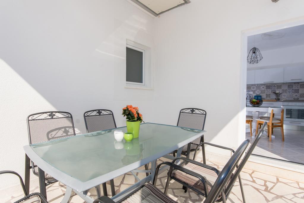 טרוגיר Apartment Mika1 מראה חיצוני תמונה